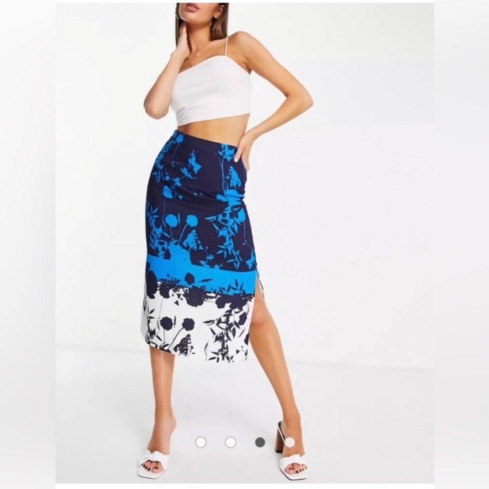 Ted Baker NWT Selaah Bluebell Side Slit Midi Skirt - Ted Baker Size 1 (US 2)
